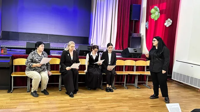 -p1ECPTLgju2IVIBUZsMb5Dv2pjbspgX6gxlU6Ij2nRWvgqbplekscYek_nGjAzHJ1wiVQp9lOP3-5d7-_tpnXuE